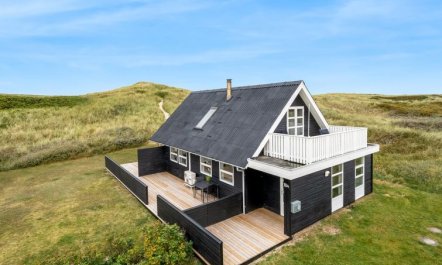 'Amandus' - 100m from the sea 5