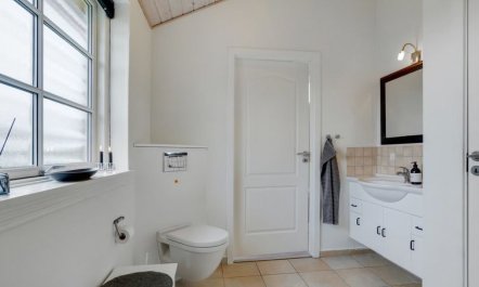 'Svenn' - 400m from the sea 7