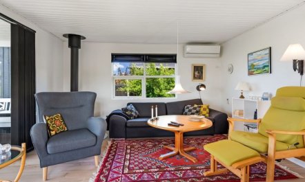 'Akira' - 250m from the sea 2