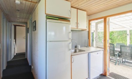 'Jukka' - 700m from the sea 6