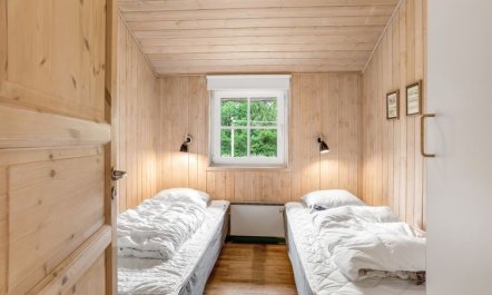 'Ronna' - 2.2km from the sea 6