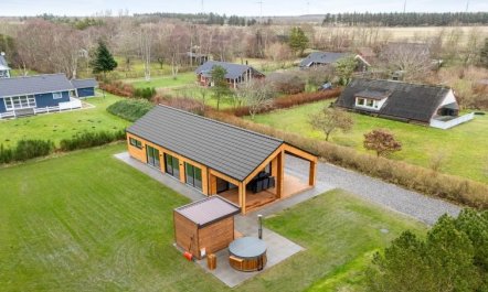 'Grimar' - 400m to the fjord 6