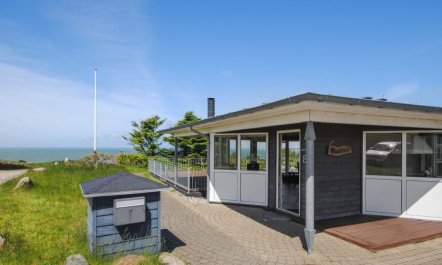 'Ginny' - 300m to the fjord