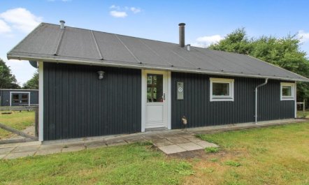 'Daina' - 400m to the fjord 1