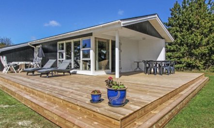 'Aimo' - 1.8km from the sea