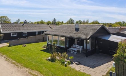 'Elisabeta' - 60m from the sea 7