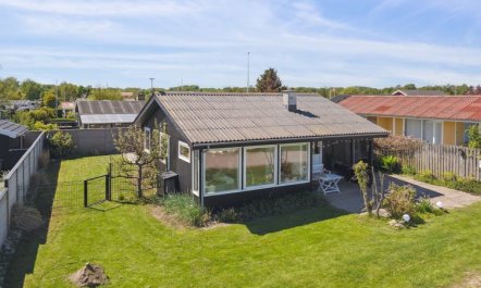 'Elisabeta' - 60m from the sea 6