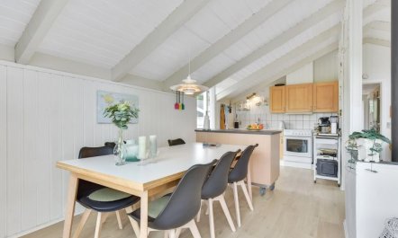 'Ullakarin' - 350m from the sea 1