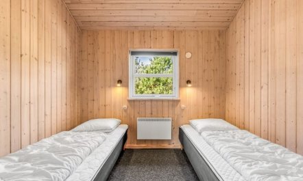 'Rekke' - 300m to the fjord 7