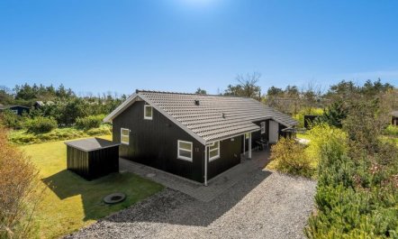 'Rekke' - 300m to the fjord 1