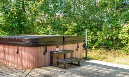 'Epke' - 250m from the sea 3