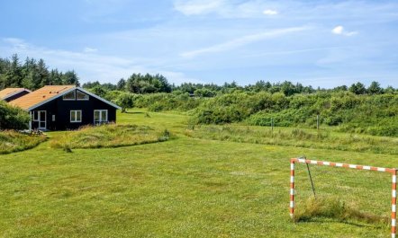 'Ernesta' -  from the sea 4