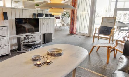 'Kody' - 350m to the fjord 1