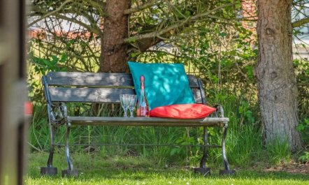 'Swening' - 2.1km from the sea 7