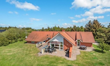 'Swening' - 2.1km from the sea 6