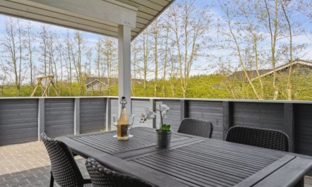 'Tinka' - 1.2km to the fjord 7