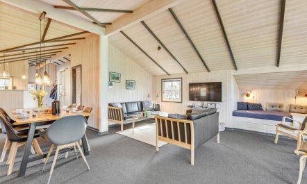 'Martina' - 560m to the fjord 5