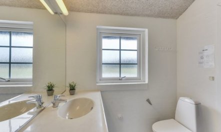 'Matrona' - 750m from the sea 7