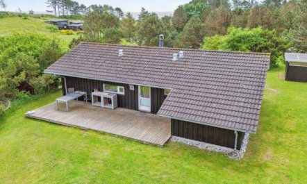 'Arntraud' - 250m from the sea