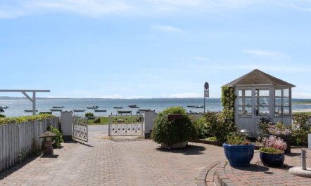 'Michel' - 25m from the sea 2