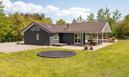 'Ahto' - 600m to the fjord