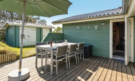 'Edna' - 800m from the sea 6