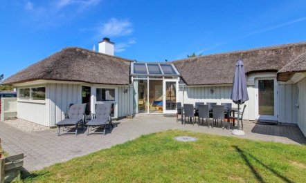 'Angelika' - 1.6km from the sea