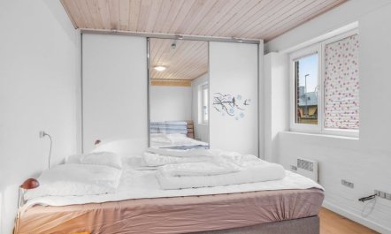 'Withulf' - 500m to the fjord 6