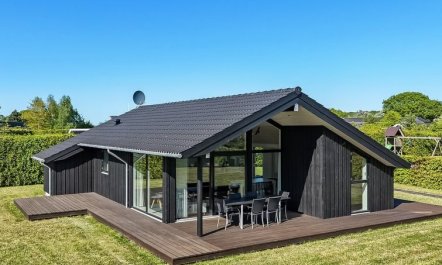 'Kody' - 400m from the sea