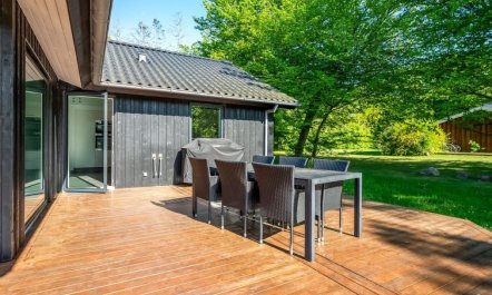 'Erlinda' - 300m from the sea 6