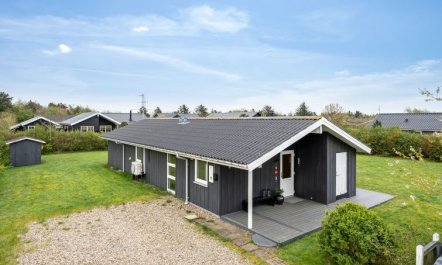 'Ingbritt' - 700m to the fjord 2