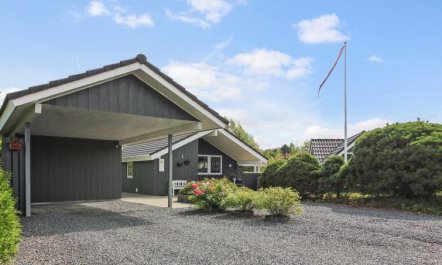 'Maureen' - 10.5km from the sea 2