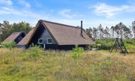 'Awenasa' - 4.1km from the sea 3