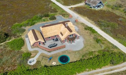 'Stillan' - 150m from the sea 1