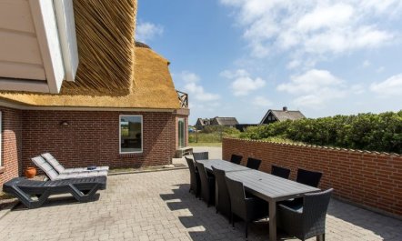 'Stillan' - 150m from the sea