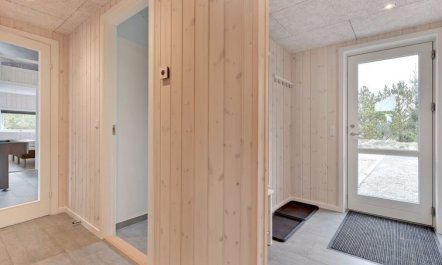 'Hwithoveth' - 1.4km from the sea 3