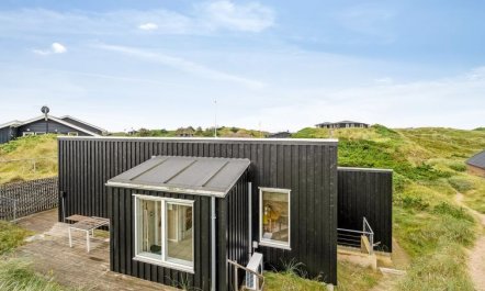 'Paaske' -  from the sea 7