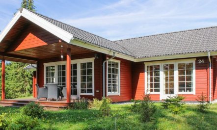 'Palnir' - 8km from the sea 2