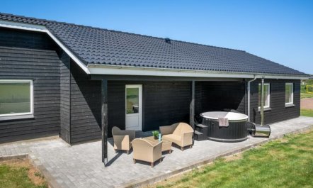 'Germund' - 770m from the sea 3