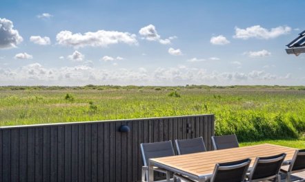 'Jonna' - 700m from the sea 2