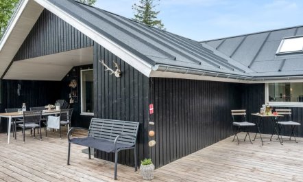 'Meinolf' - 2km from the sea 3