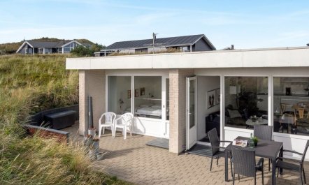 'Elizabeta' - 100m to the fjord 6