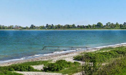 'Jolanta' - 20m from the sea 2