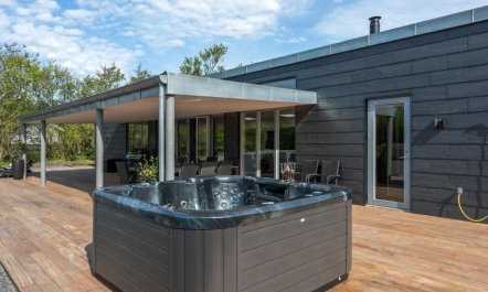 'Hiorulf' - 1.4km from the sea 4