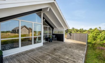 'Christan' - 1.2km from the sea 5