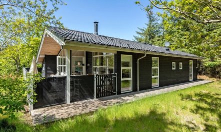 'Elena' - 800m to the fjord 3