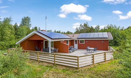 'Reidar' - 1km from the sea