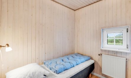 'Madsen' -  from the sea 7