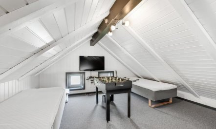 'Aage' - 1.7km from the sea 5