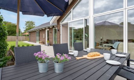 'Regni' - 300m to the fjord 1